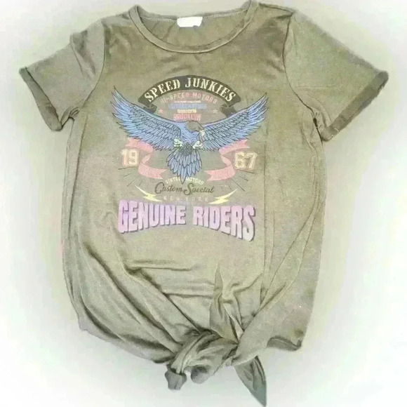 Altar’d State army green biker tee with tie bottom detail size small. Fits lose - Picture 1 of 3